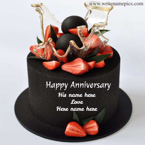 write couple name on anniversary cake